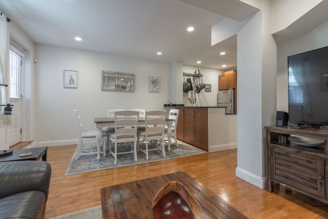 15 Garrison St #1, Boston, MA 02116