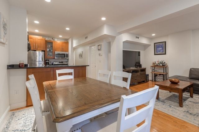 15 Garrison St #1, Boston, MA 02116