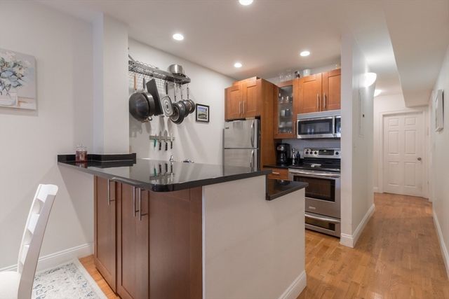 15 Garrison St #1, Boston, MA 02116