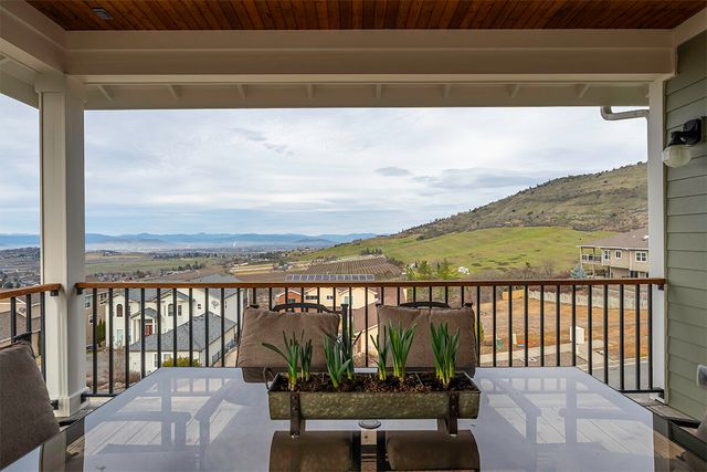 3515 Admiral Way, Medford, OR 97504