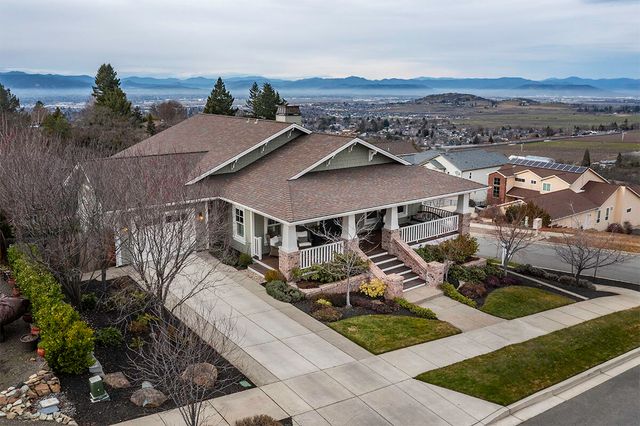 3515 Admiral Way, Medford, OR 97504