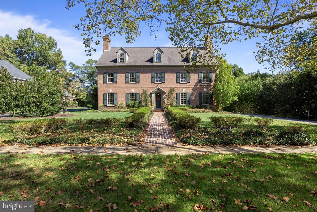 1019 KENT RD, Greenville, DE 19807
