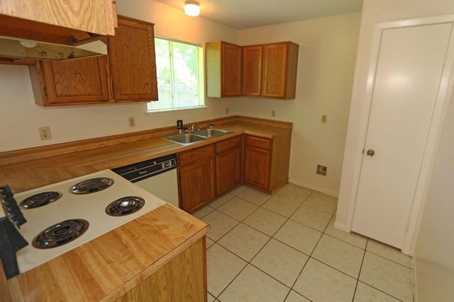 7815 Eastern Bluebird Drive, Humble, TX 77396