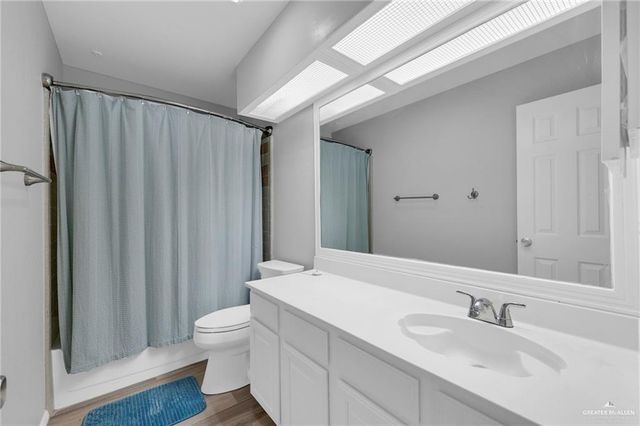 1409 Heritage Oaks Road, Edinburg, TX 78539