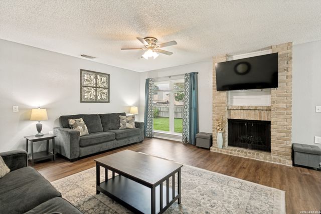 9426 Bowen Dr., San Antonio, TX 78250