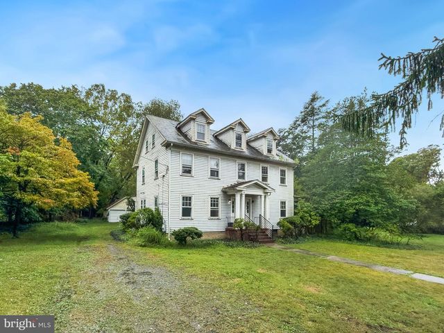 106 RUSSELL AVE, Gaithersburg, MD 20877