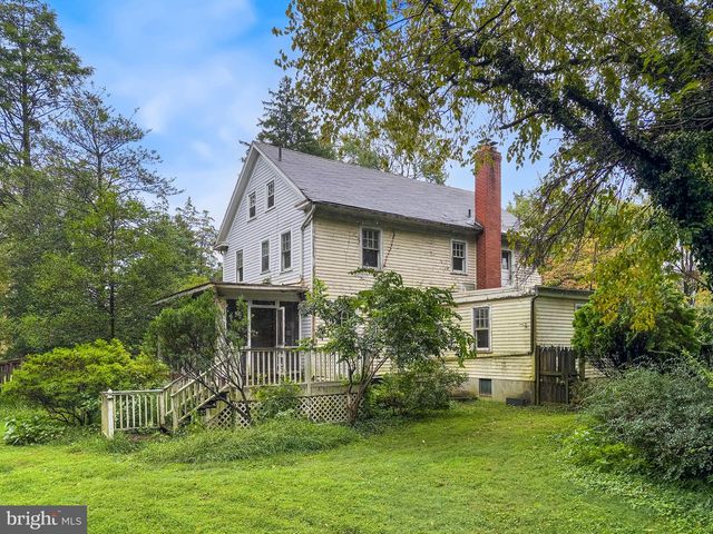 106 RUSSELL AVE, Gaithersburg, MD 20877