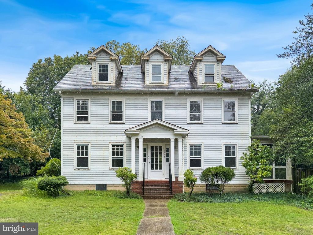 106 RUSSELL AVE, Gaithersburg, MD 20877