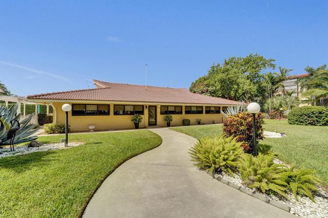 2601 NE 14th Street Causeway 231, Pompano Beach, FL 33062
