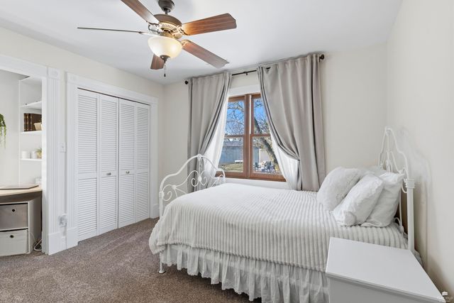 3215 Driftwood Drive, Manhattan, KS 66503