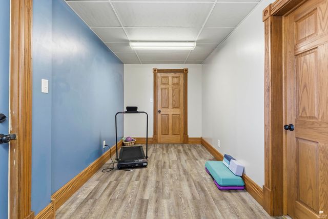 3215 Driftwood Drive, Manhattan, KS 66503