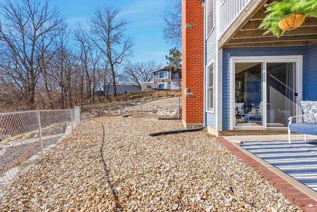 3215 Driftwood Drive, Manhattan, KS 66503