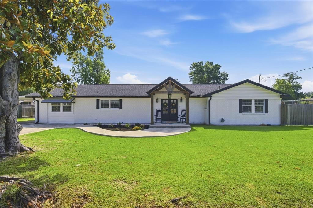3919 Evergreen Street, Lake Charles, LA 70605