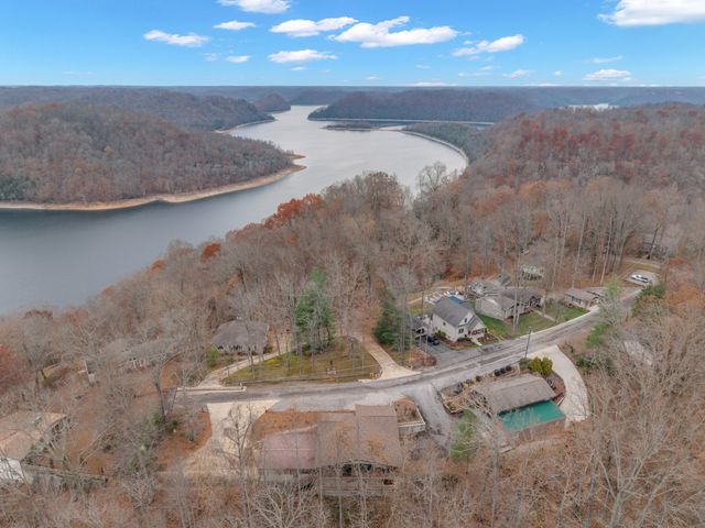 181 Star Dr, Sparta, TN 38583