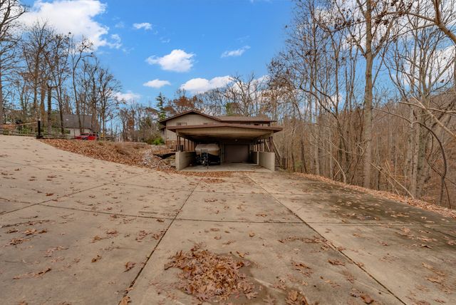 181 Star Dr, Sparta, TN 38583