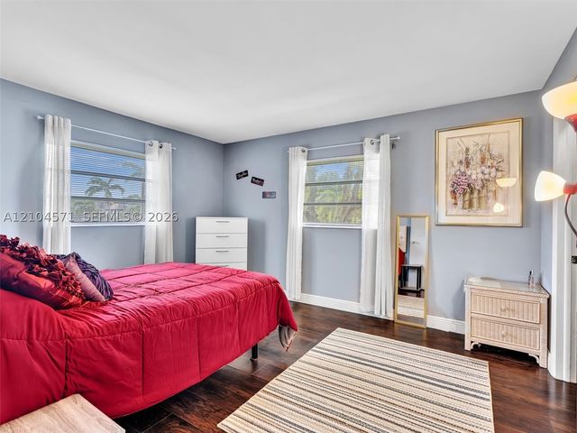 700 SE 6th Ave 201, Deerfield Beach, FL 33441