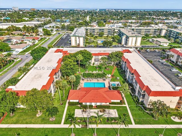700 SE 6th Ave 201, Deerfield Beach, FL 33441