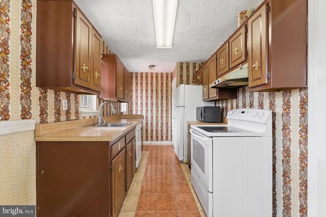 7209 VALLEYCREST BLVD, Annandale, VA 22003