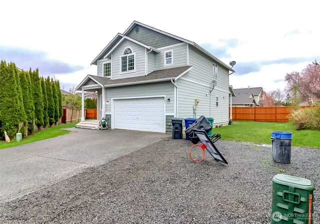 5831 106th Place NE, Marysville, WA 98201