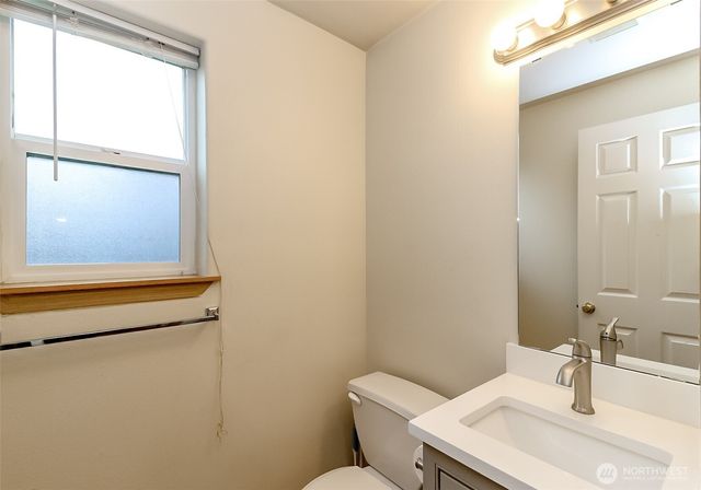 5831 106th Place NE, Marysville, WA 98201