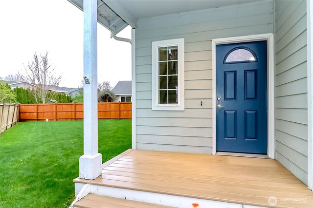 5831 106th Place NE, Marysville, WA 98201