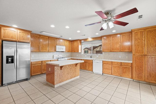 13506 Welch St., Waterford, CA 95386