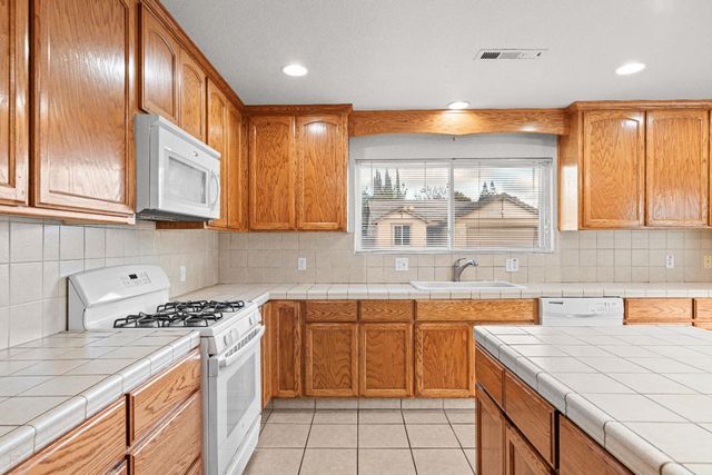 13506 Welch St., Waterford, CA 95386