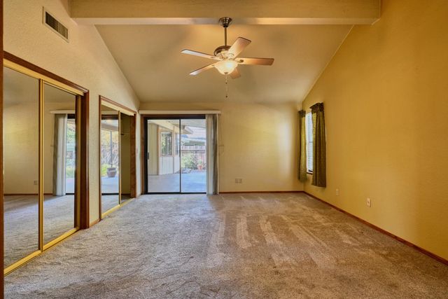 2535 Buckeye Dr, Rocklin, CA 95677