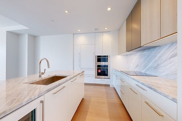 240 Devonshire Street 5011, Boston, MA 02110