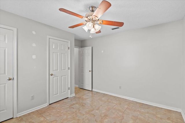 121 Woodleigh Rd, Dothan, AL 36305