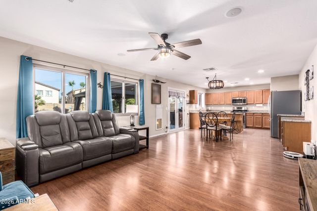 16852 W CENTRAL Street, Surprise, AZ 85388