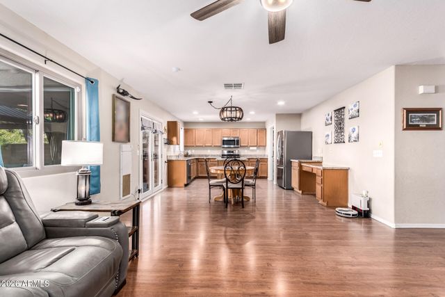 16852 W CENTRAL Street, Surprise, AZ 85388