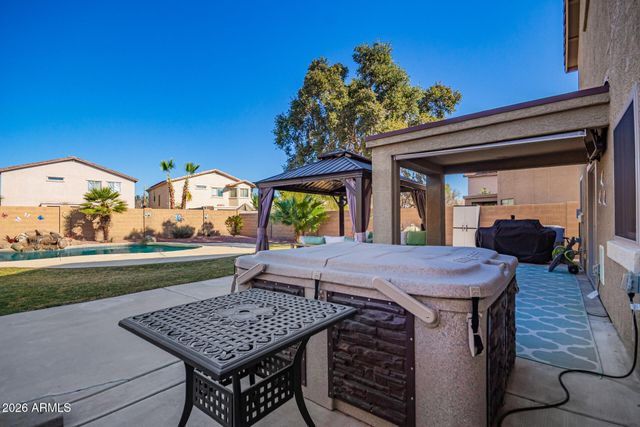 16852 W CENTRAL Street, Surprise, AZ 85388