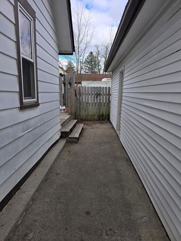 1426 13th Avenue S, Fargo, ND 58103