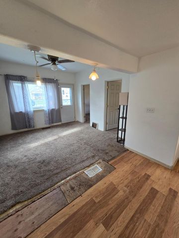 1426 13th Avenue S, Fargo, ND 58103