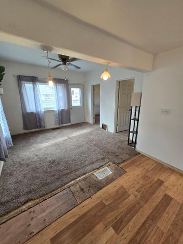 1426 13th Avenue S, Fargo, ND 58103