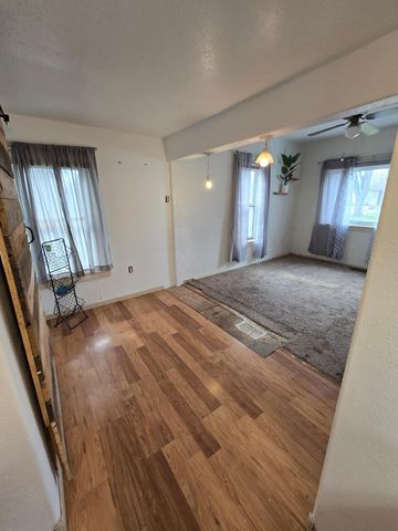 1426 13th Avenue S, Fargo, ND 58103