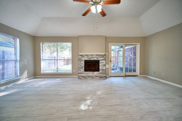 2314 Pebbledowne Circle, Sugar Land, TX 77478