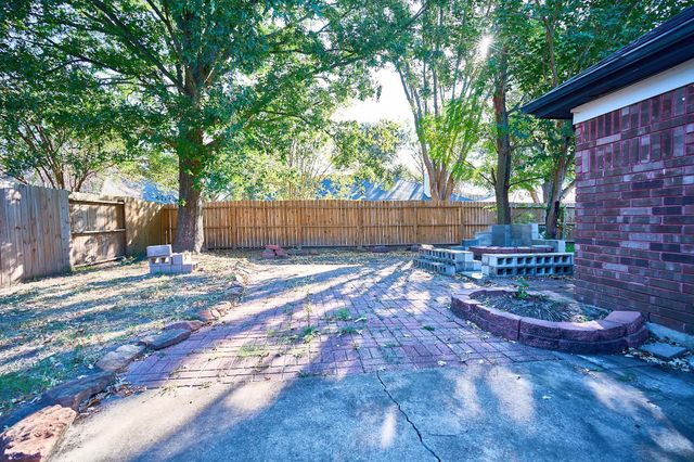 2314 Pebbledowne Circle, Sugar Land, TX 77478