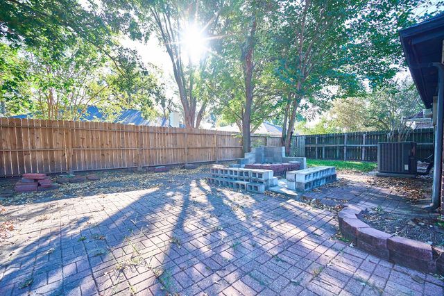 2314 Pebbledowne Circle, Sugar Land, TX 77478