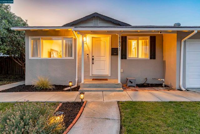 1891 Gilly Ln, Concord, CA 94518