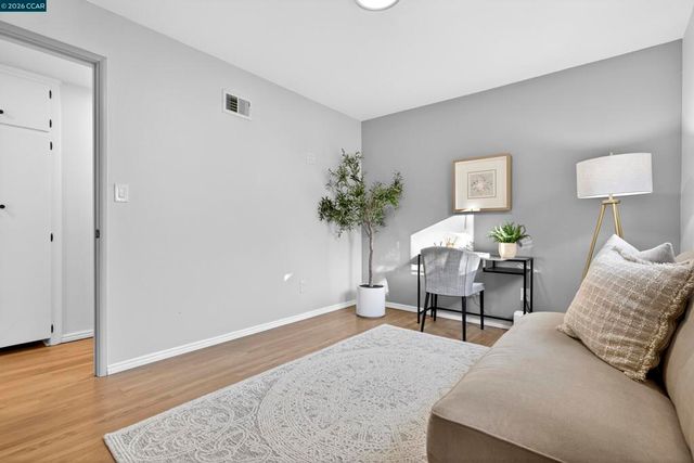 1891 Gilly Ln, Concord, CA 94518