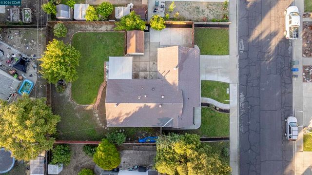 1891 Gilly Ln, Concord, CA 94518