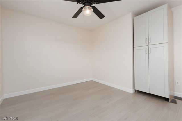 4046 Sparrow Rock Street, Las Vegas, NV 89129