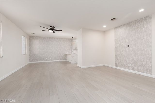 4046 Sparrow Rock Street, Las Vegas, NV 89129