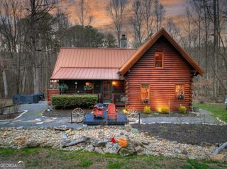 222 Grouse Lane, Talking Rock, GA 30175