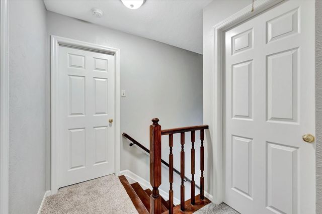 811 Island Meadow Court, Houston, TX 77062