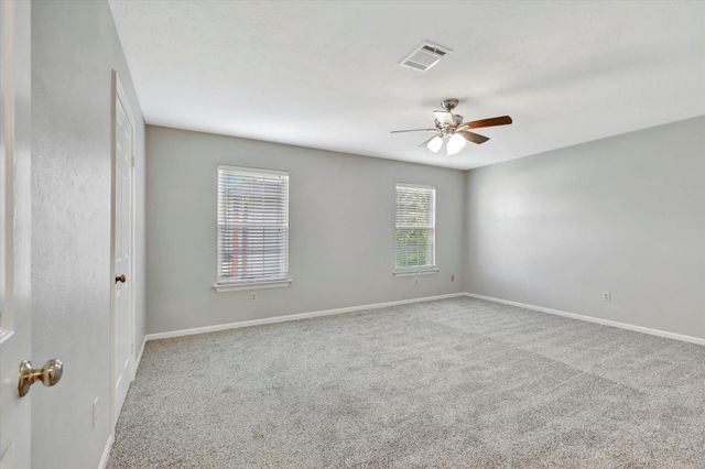 811 Island Meadow Court, Houston, TX 77062