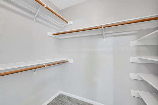 811 Island Meadow Court, Houston, TX 77062