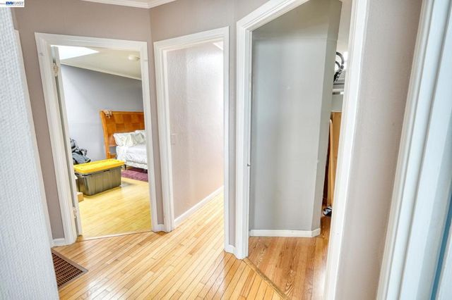 150 Cambridge St, San Francisco, CA 94134